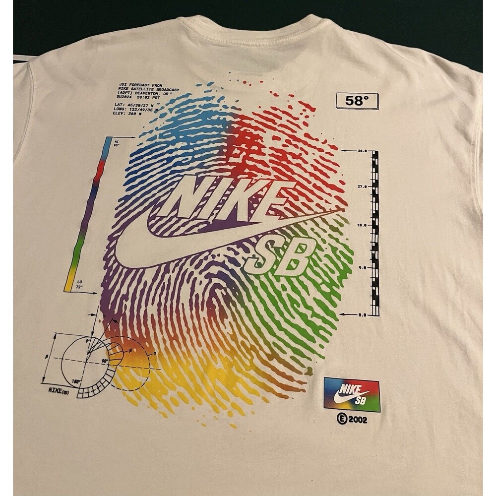 NEW Nike SB Skateboarding Fingerprint Graphic T-Shirt MEDIUM FV3502-133 Skater